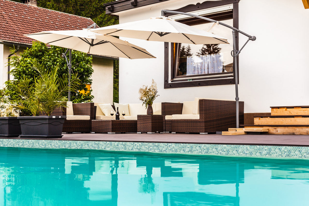 Onix Mosaico Hearth Palace Penny Round Lungomare HP1PRL pool tile border